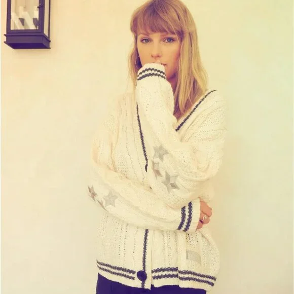 Taylor Swift | Folklore Cardigan Sweater Stars Cable Knit Button Front Size M/L - Picture 2 of 12